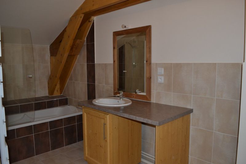 Appartement T3 St Bonnet Le Froid Appartement 3 St Bonnet Le Froid centre village